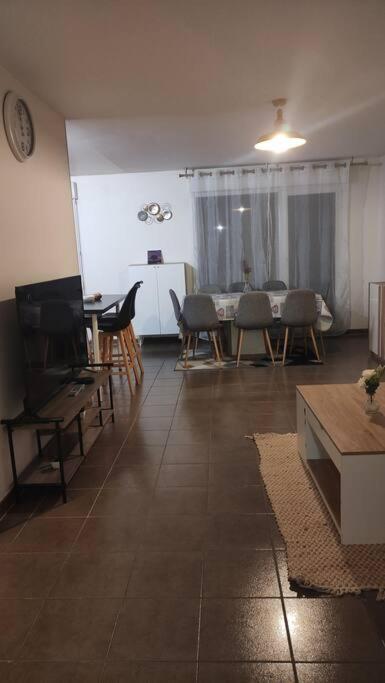 F4 - Duplex Spacieux Proche D'Orly Διαμέρισμα Ατίς-Μονς Εξωτερικό φωτογραφία